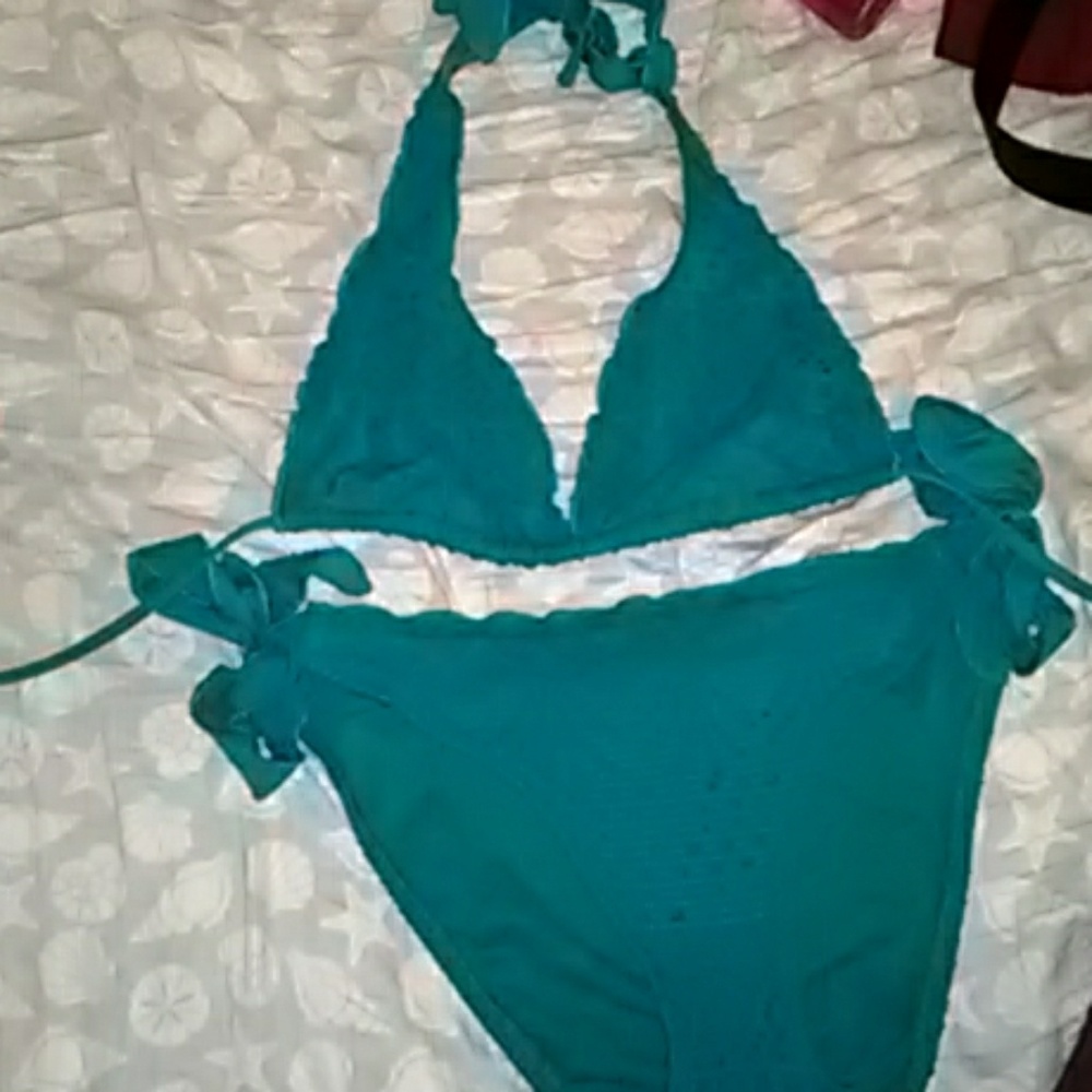 Bathing suit